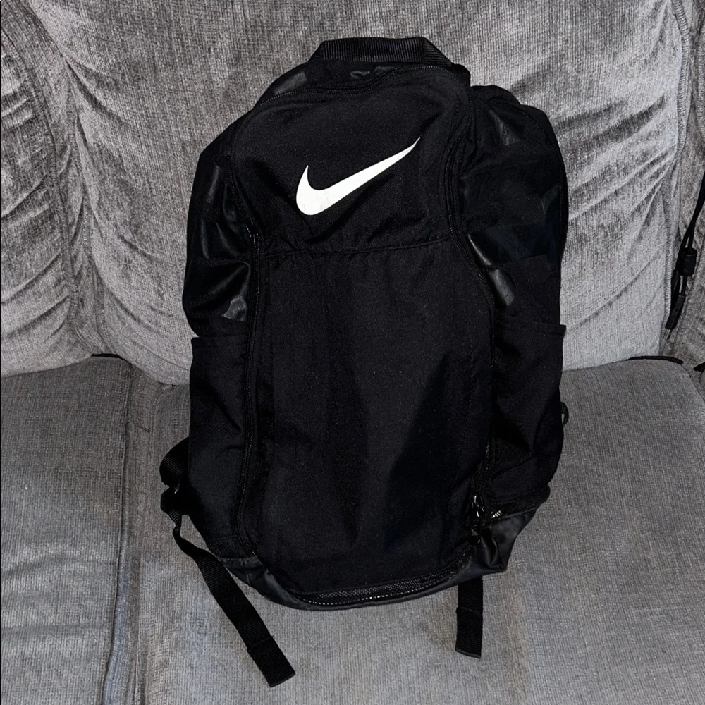 nike backpack black with white swoosh Unisex Kids Y Nk Classic Bkpk Sports (pack of 1) Laptop sleeve fits up to a 15 laptop Nike Heritage 2.0 Backpack Black